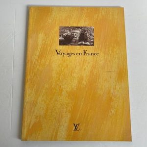 Luis Vuitton Vintage Rare Authentic Catalog Catalogue Voyages en France 1996